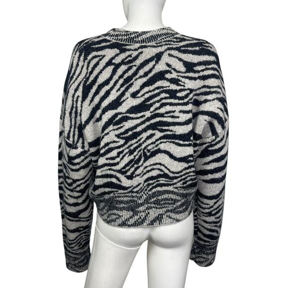 Rag & Bone Women's S Gray Tiger Print Alpaca Wool Print Pullover Sweater EUC - Picture 2 of 4